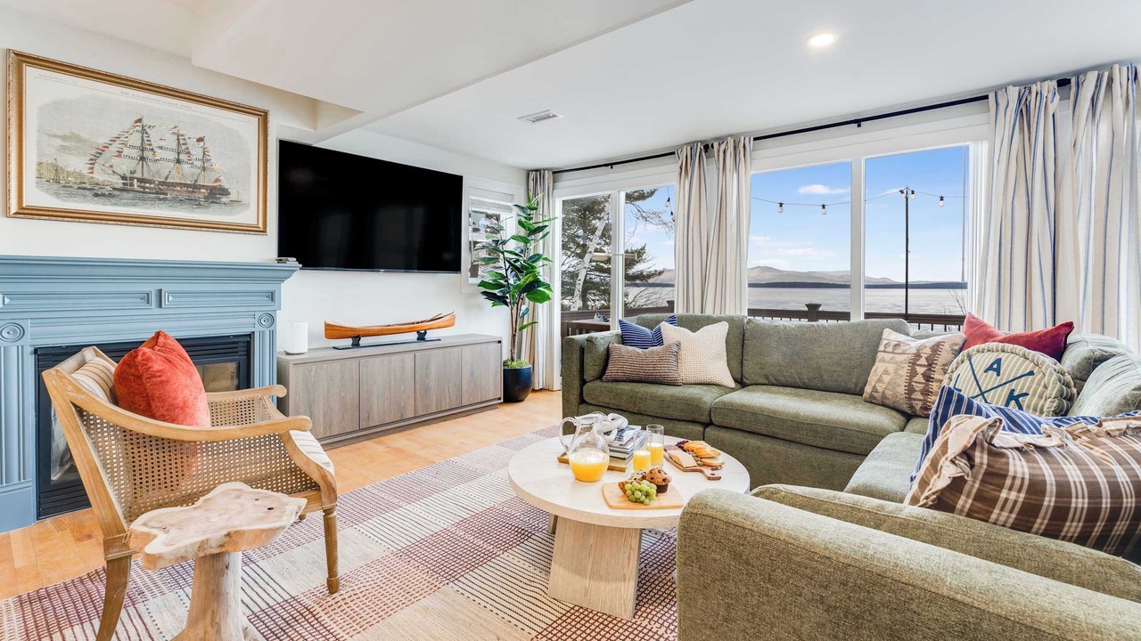Photo of Livingroom in Gilford