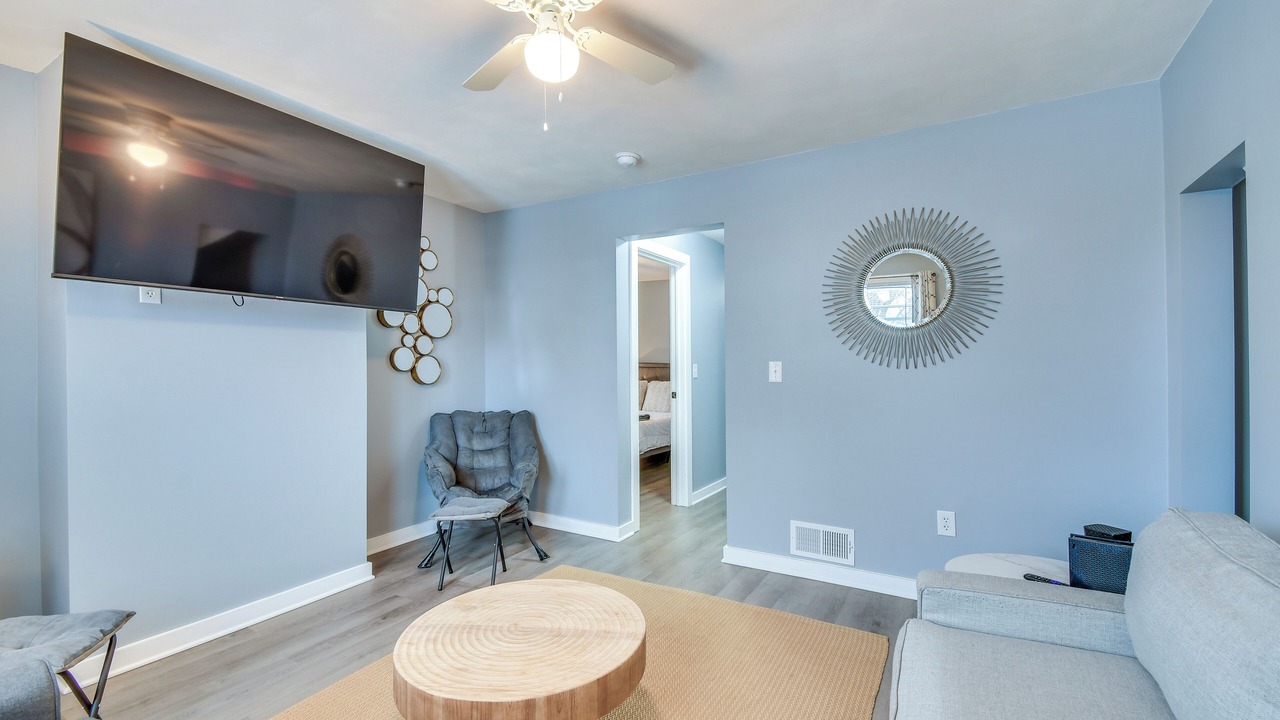 Photo of Livingroom in Syracuse
