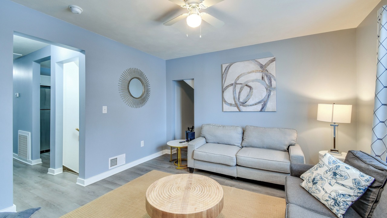 Photo of Livingroom in Syracuse