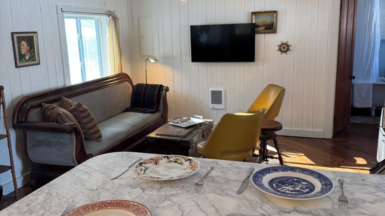 Photo of Livingroom in Bridport