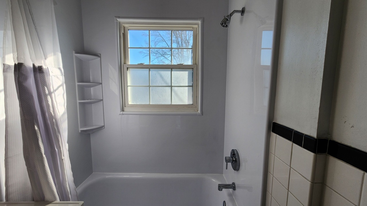 Photo of Bathroom in Scottown