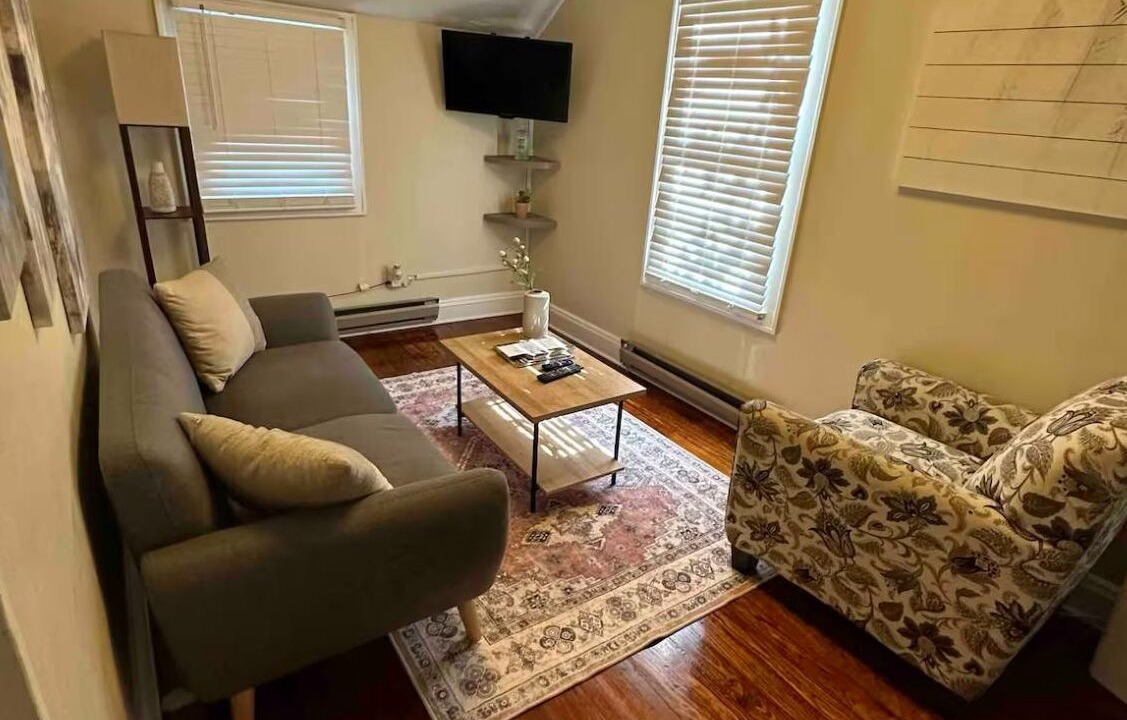 Photo of Livingroom in Kanawha City