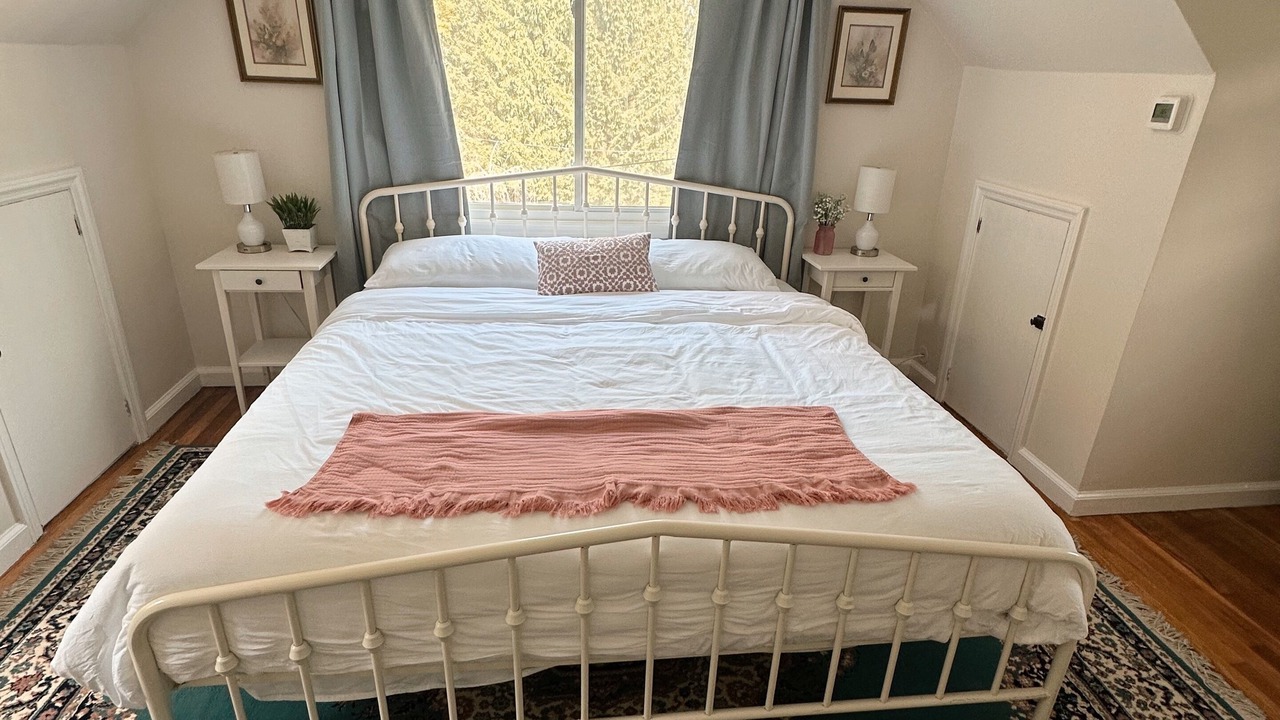 Photo of Bedroom in Clintondale