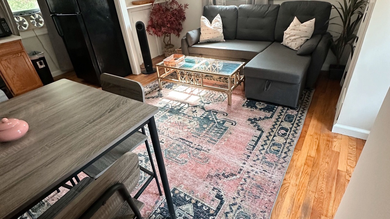 Photo of Livingroom in Clintondale