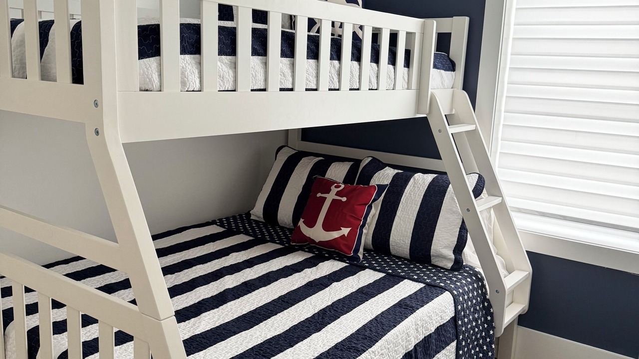 Photo of Bedroom in Durhamville