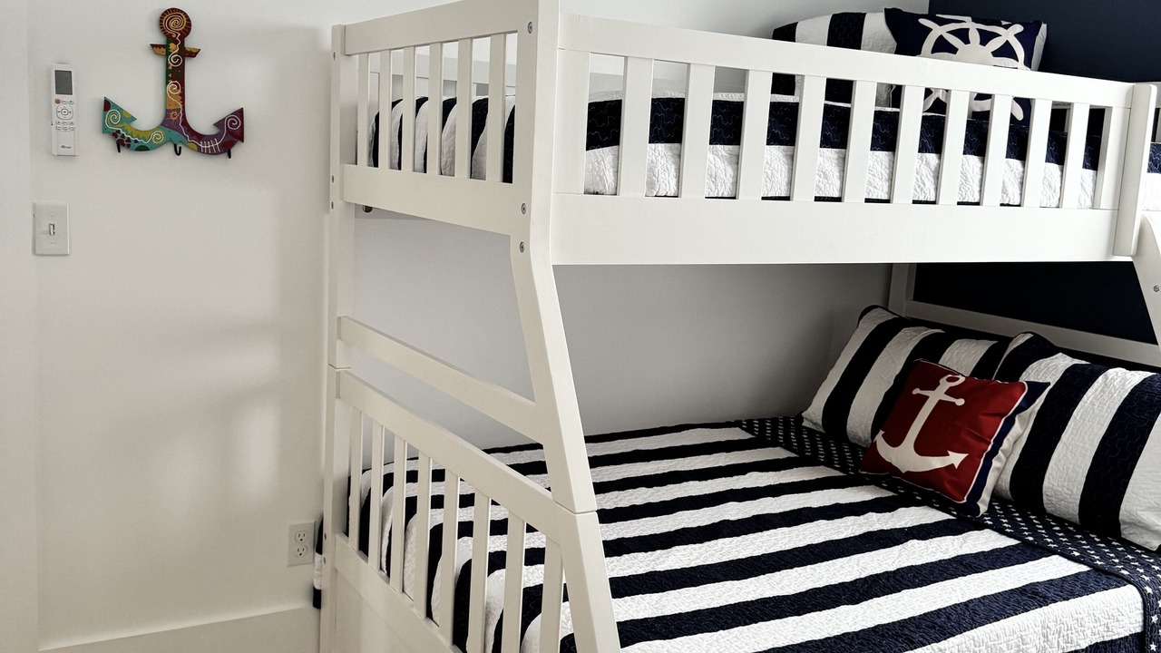 Photo of Bedroom in Durhamville