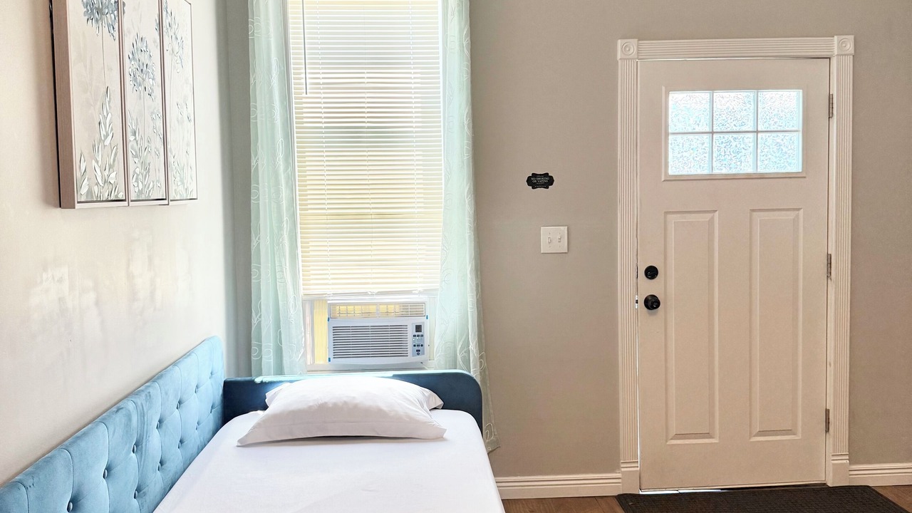 Photo of Bedroom in Buffalo