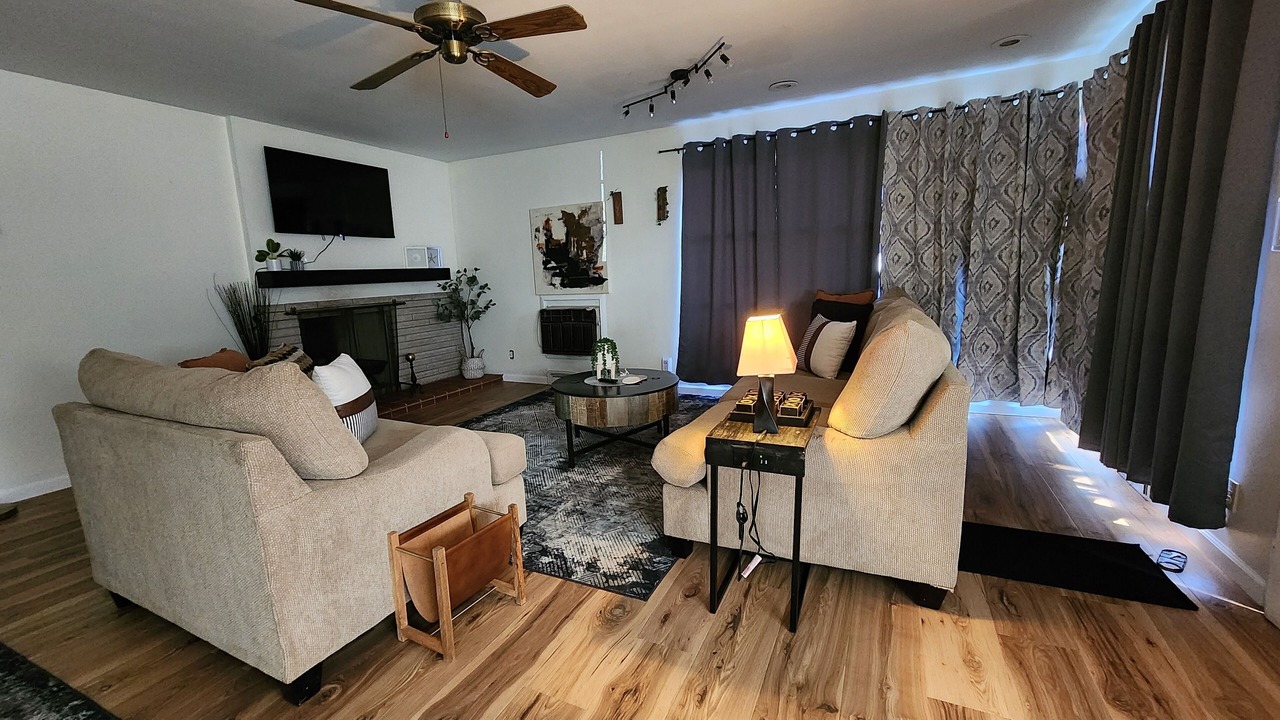 Photo of Livingroom in Ironton