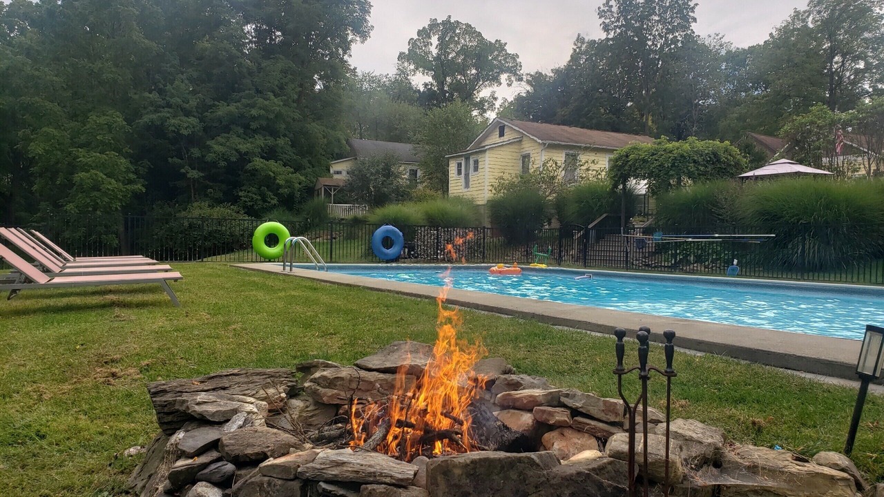 Photo of Outdoor in Amenia