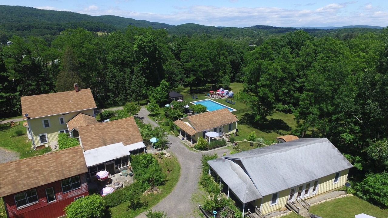 Photo of Outdoor in Amenia