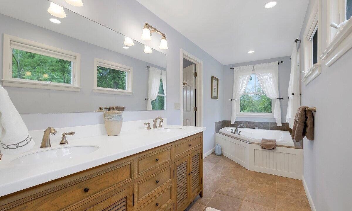 Photo of Bathroom in New Paltz