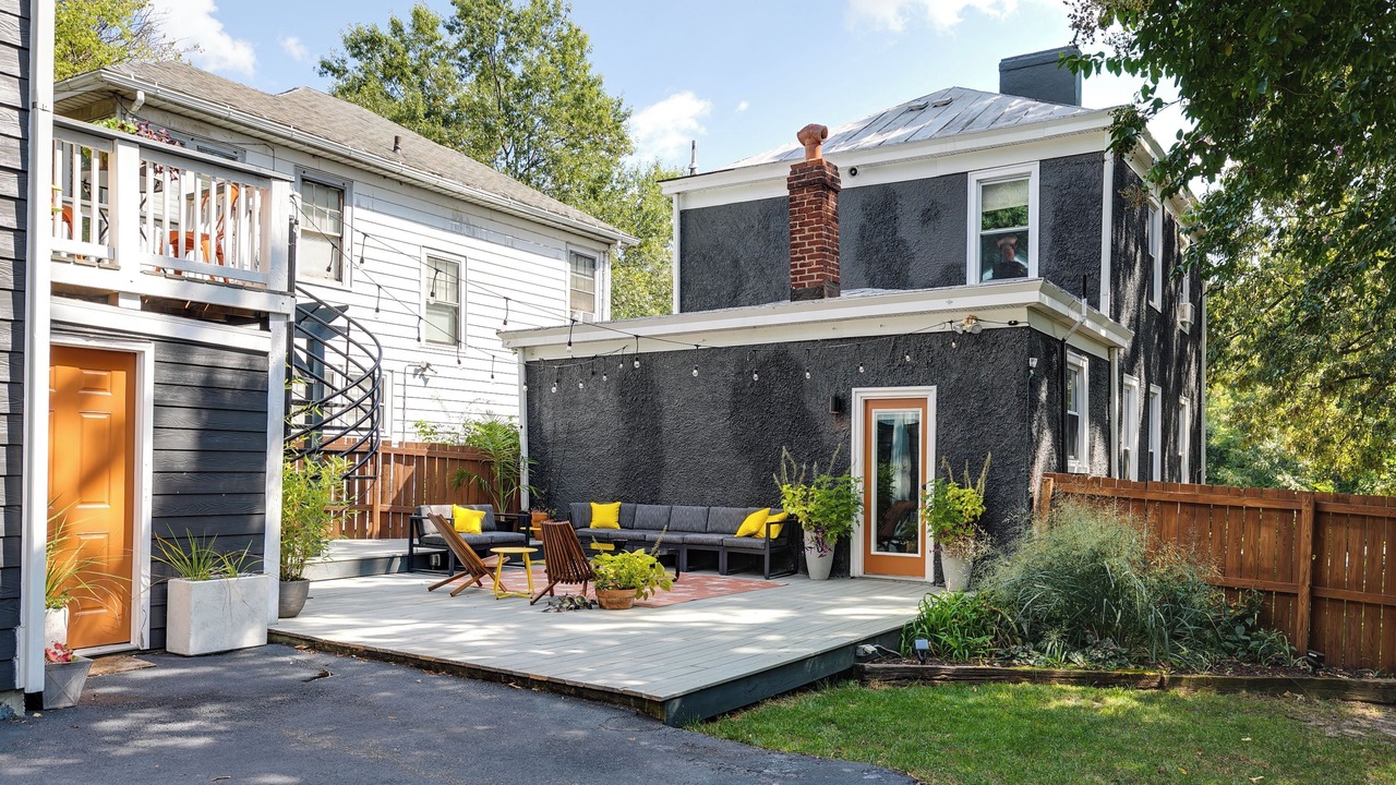 Photo of Outdoor in Mosby