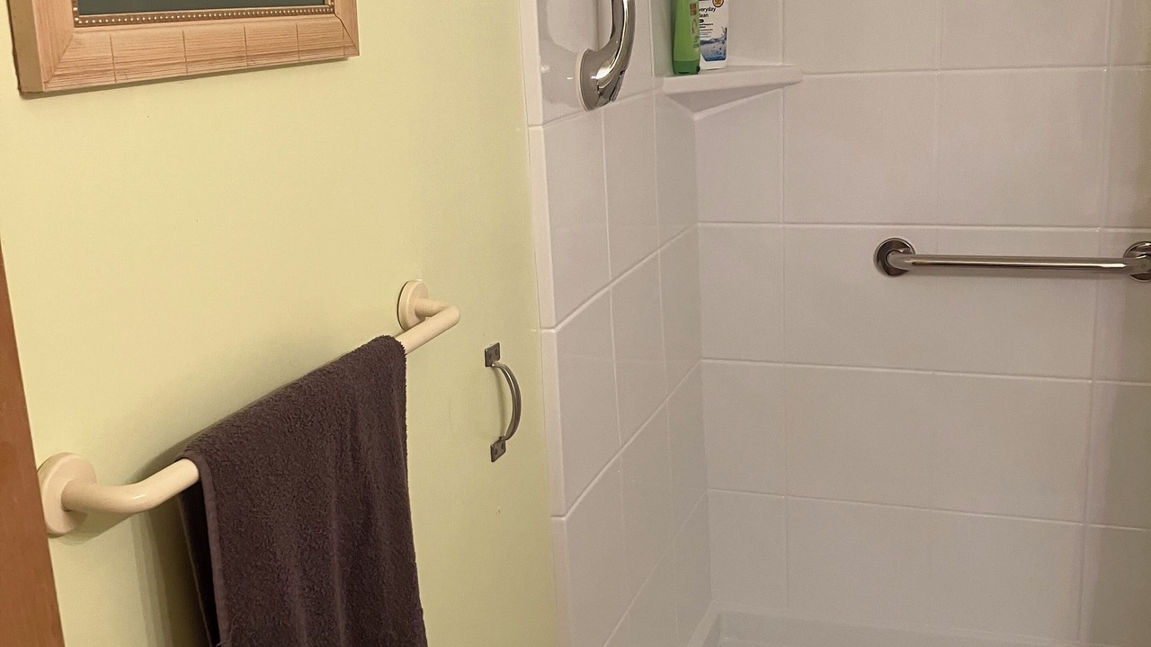 Photo of Bathroom in Pilot Mountain