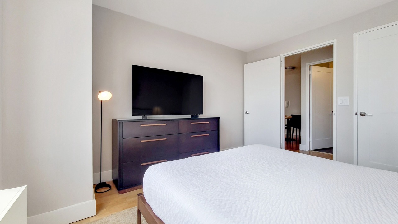 Photo of Bedroom in Central Park North