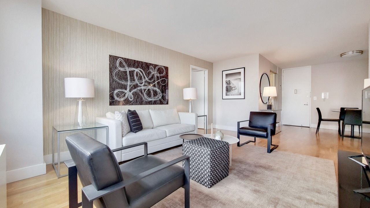 Photo of Livingroom in Central Park North