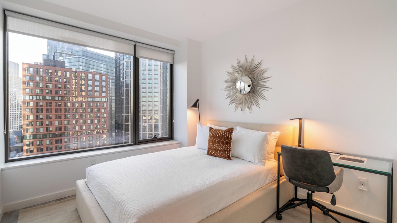 Photo of Bedroom in Hunters Point