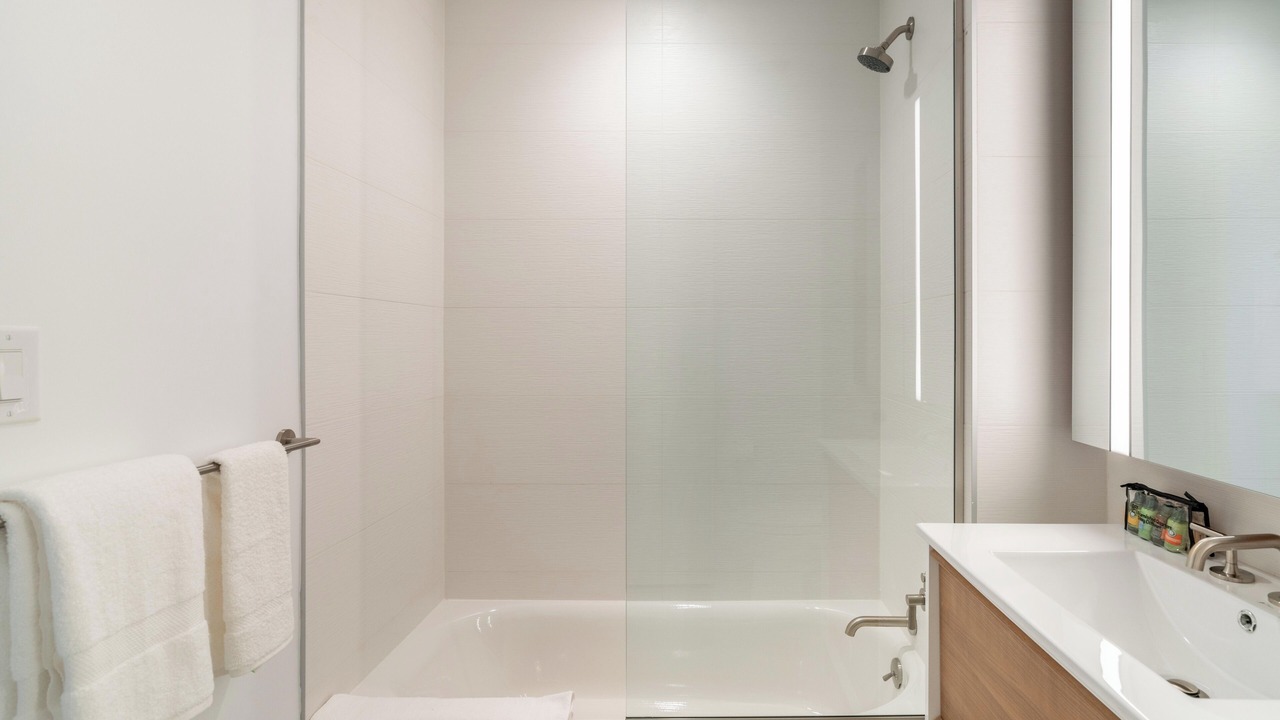 Photo of Bathroom in Hunters Point
