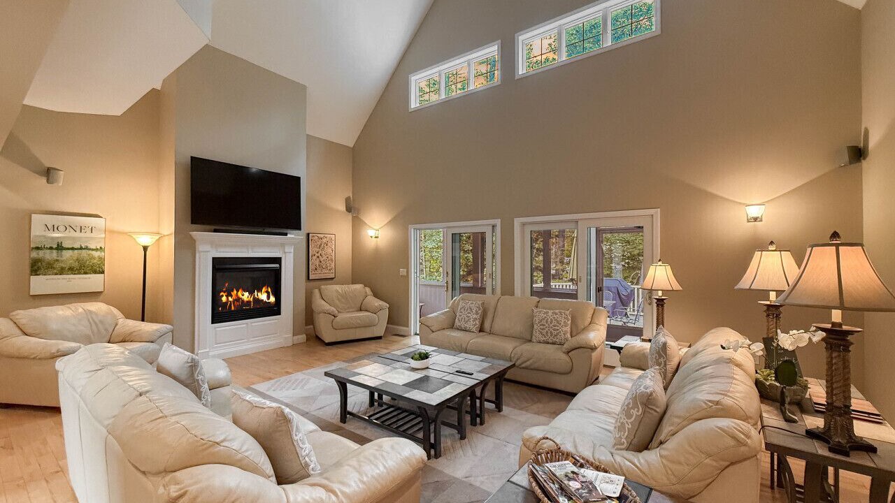 Photo of Livingroom in North Conway