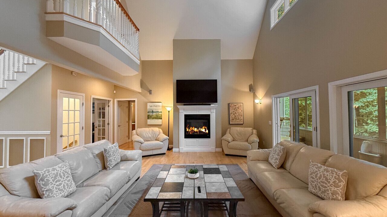Photo of Livingroom in North Conway