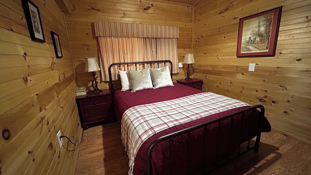 Photo of Bedroom in Lynn Garden