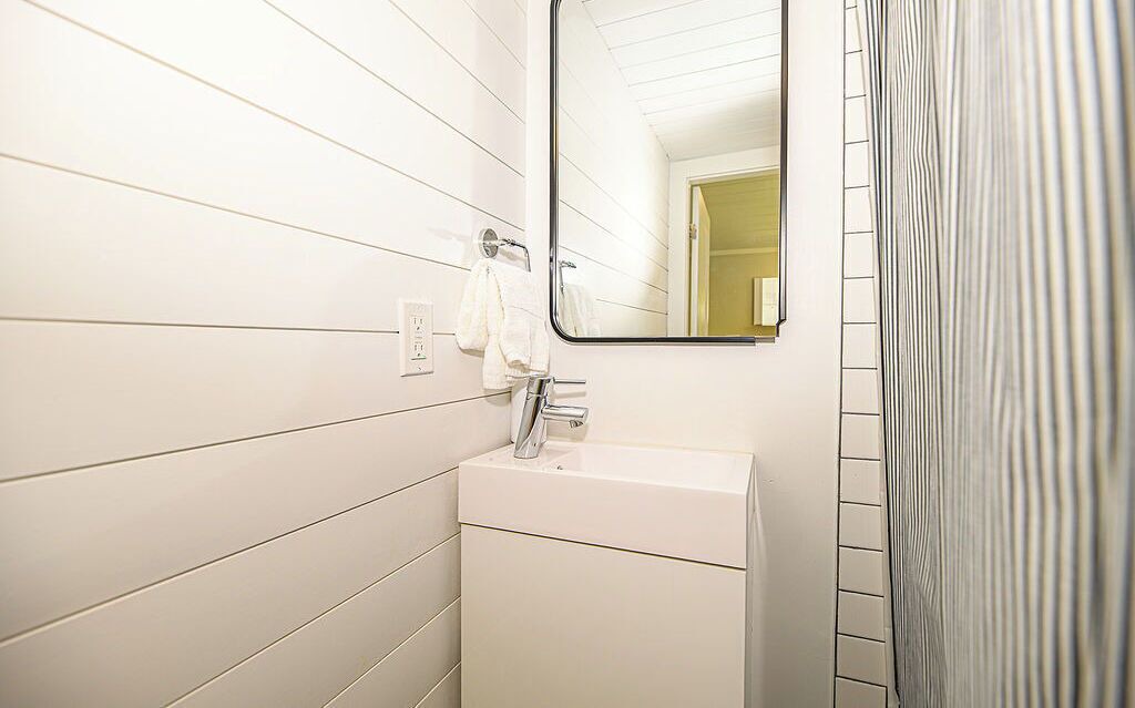 Photo of Bathroom in Blodgett Landing