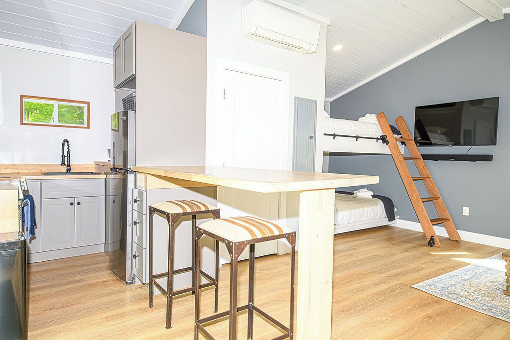 Photo of Bedroom in Blodgett Landing