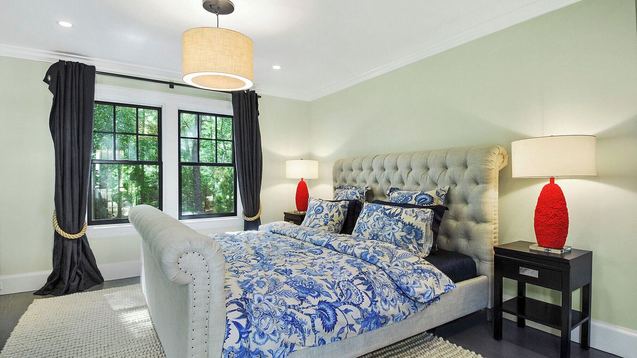 Photo of Bedroom in Wainscott