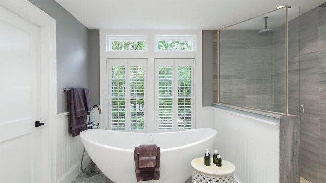 Photo of Bathroom in Wainscott