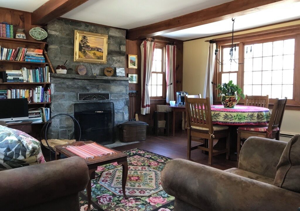 Photo of Livingroom in Brownsville