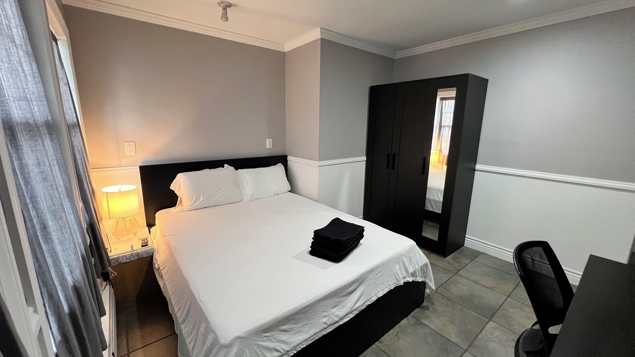 Photo of Bedroom in Hicksville
