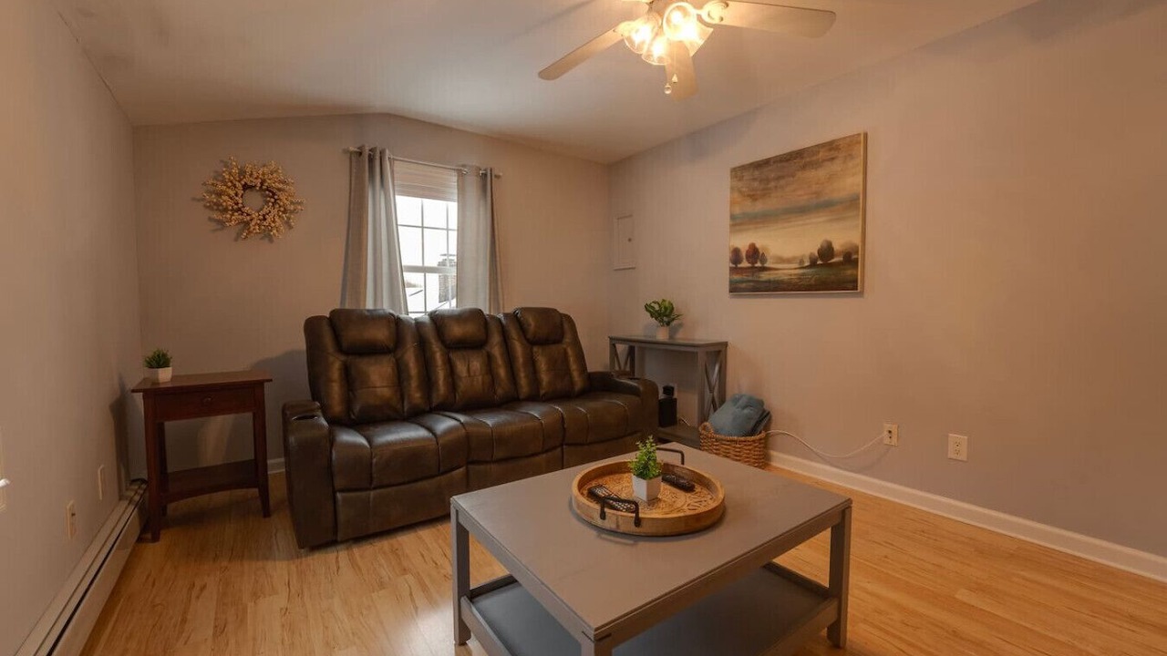 Photo of Livingroom in Highland Falls