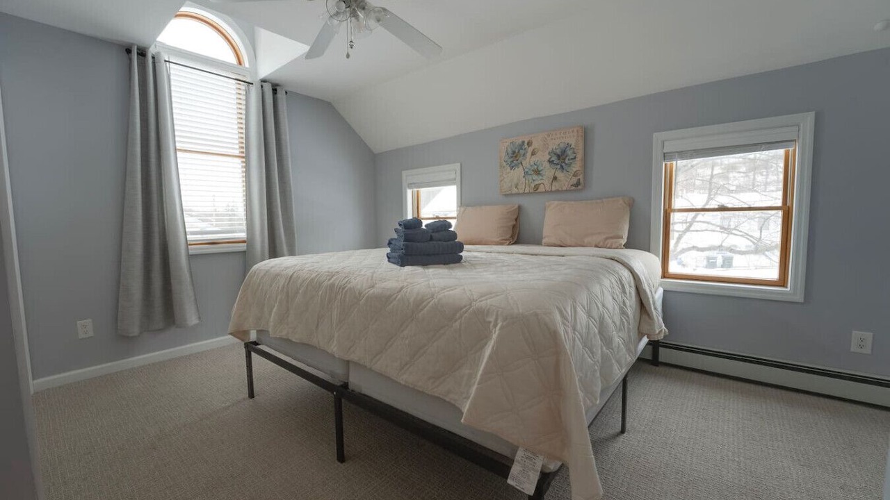 Photo of Bedroom in Highland Falls