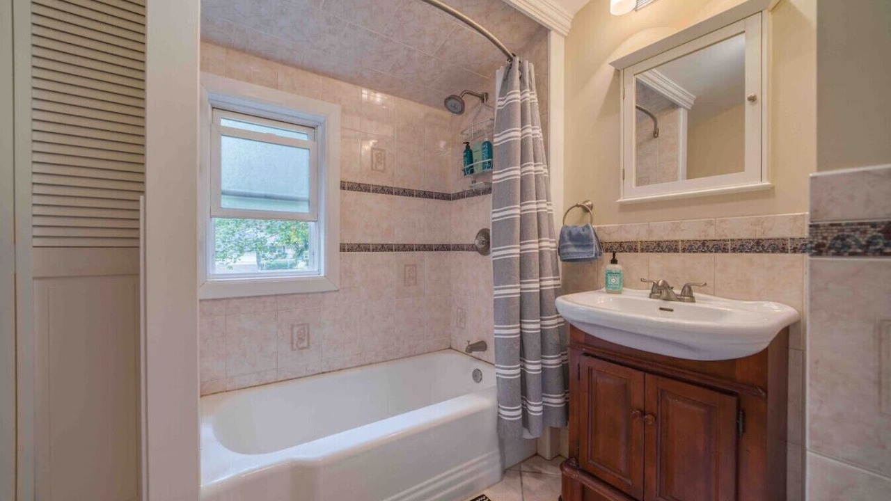 Photo of Bathroom in Highland Falls
