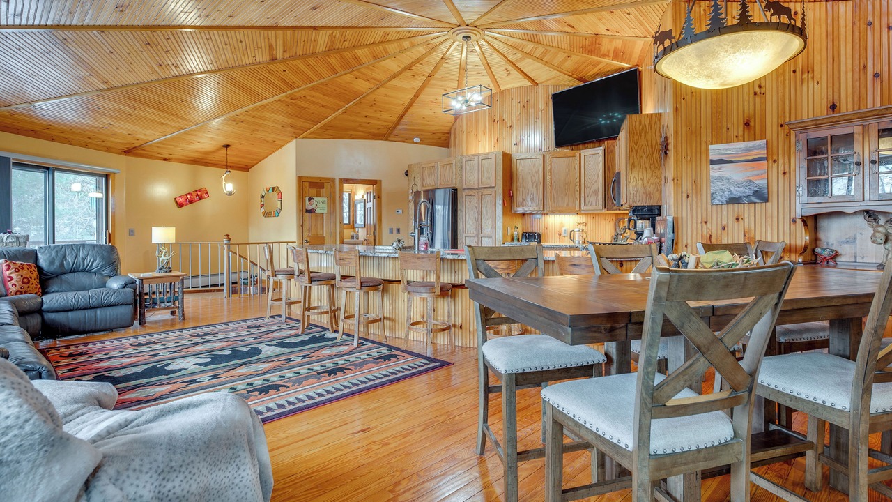 Photo of Livingroom in The Bays