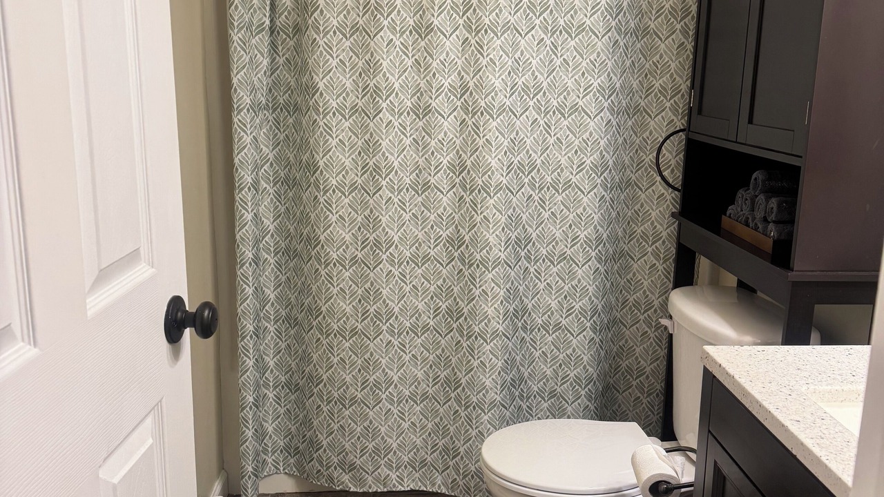 Photo of Bathroom in Boonville