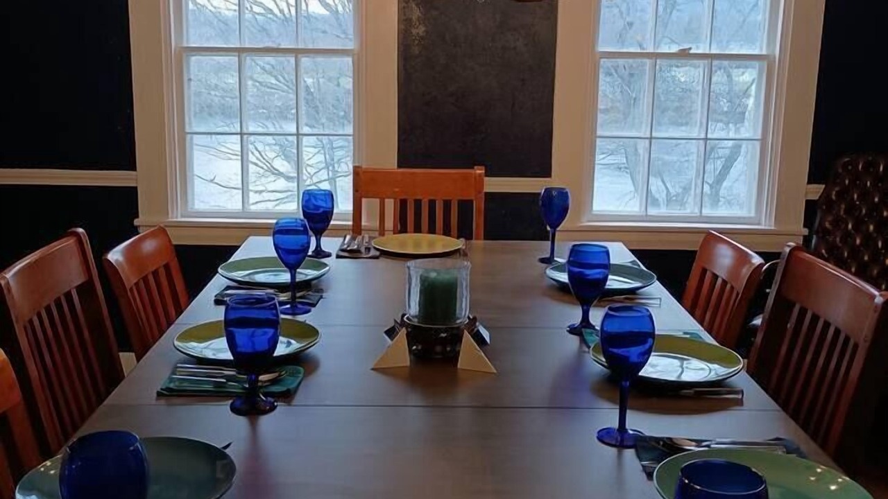 Photo of Livingroom in Rumford Point