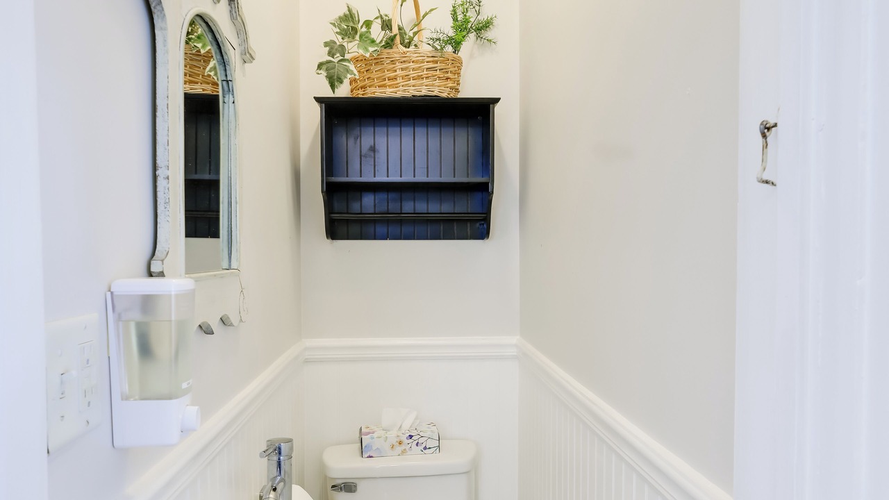 Photo of Bathroom in Glens Falls