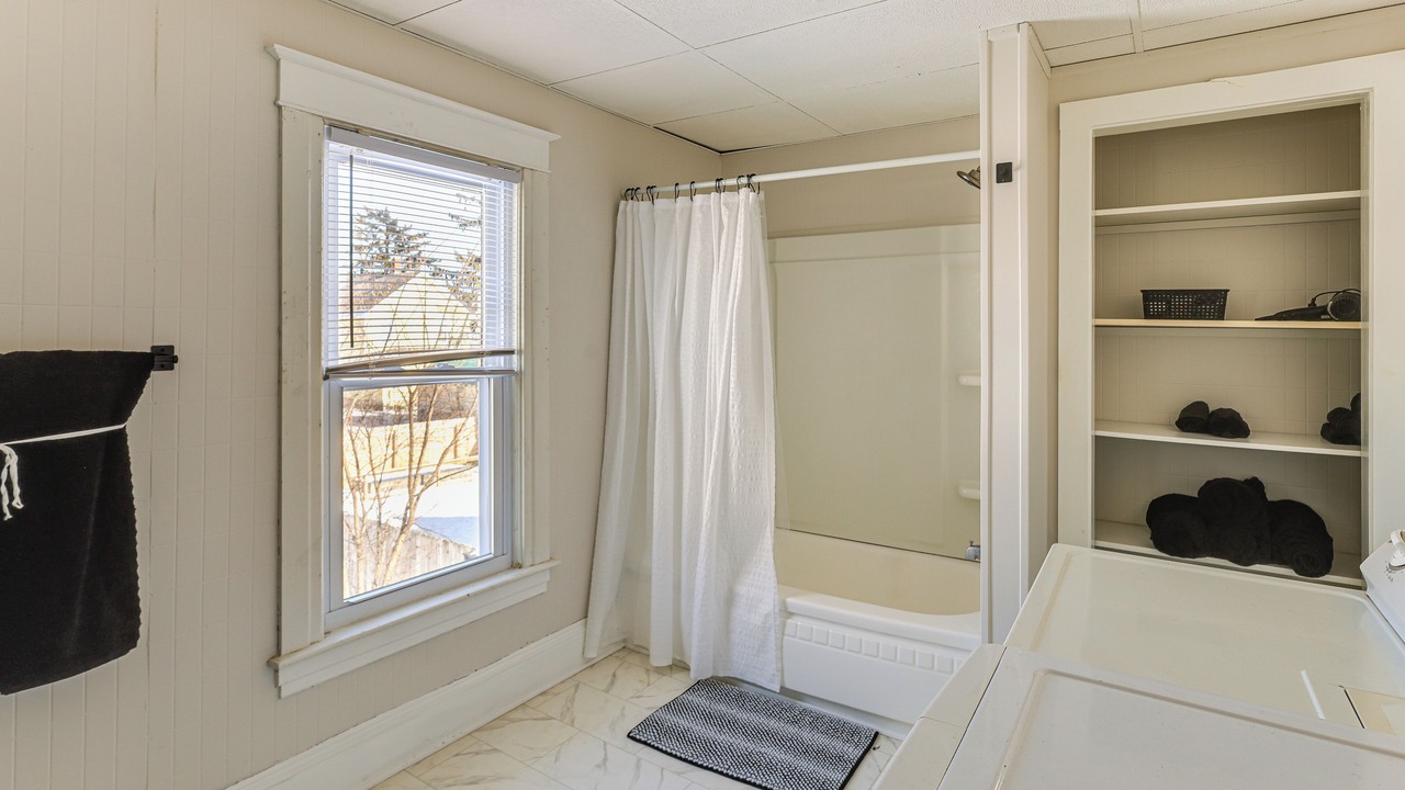 Photo of Bathroom in Glens Falls