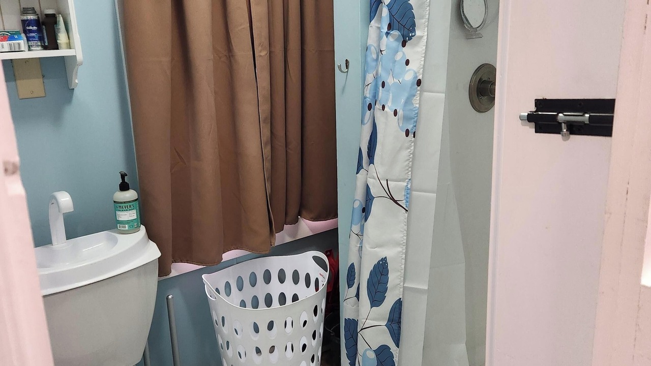 Photo of Bathroom in Proctorsville