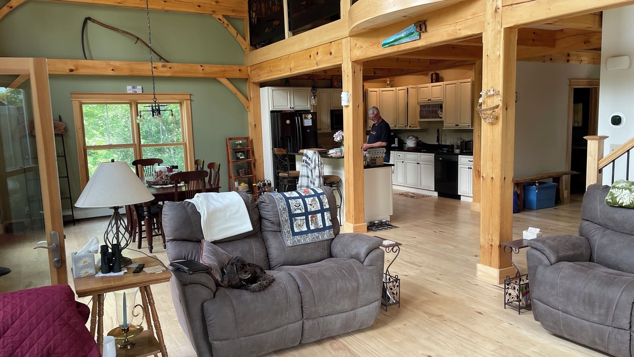 Photo of Livingroom in Bethel