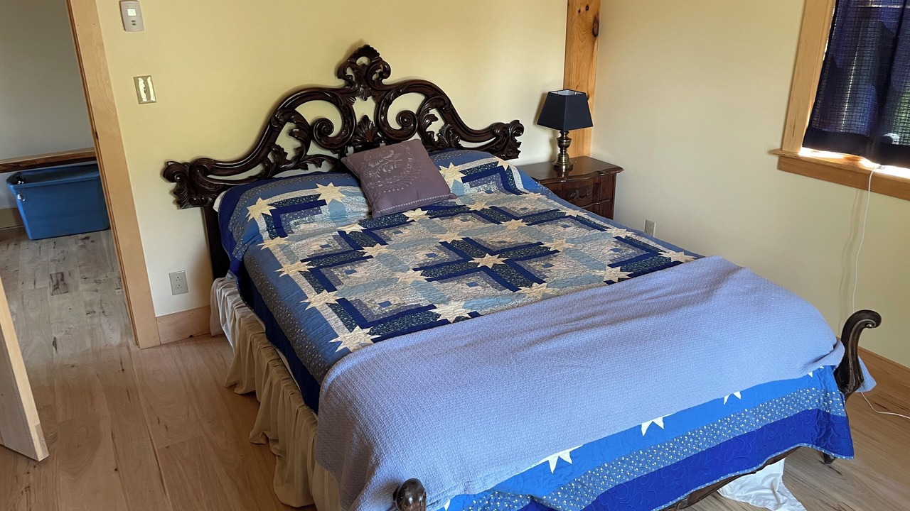 Photo of Bedroom in Bethel