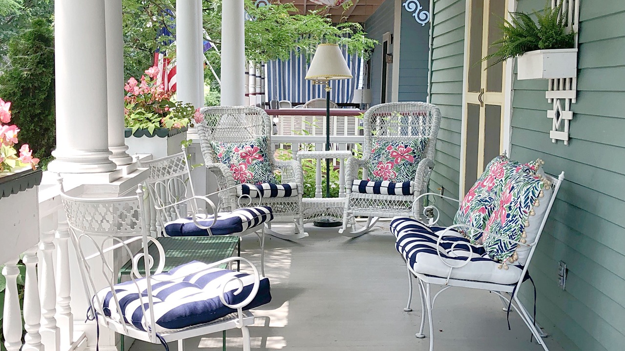 Photo of Patio Balcony in Chautauqua