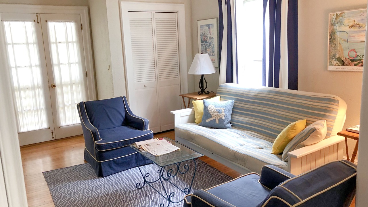 Photo of Livingroom in Chautauqua