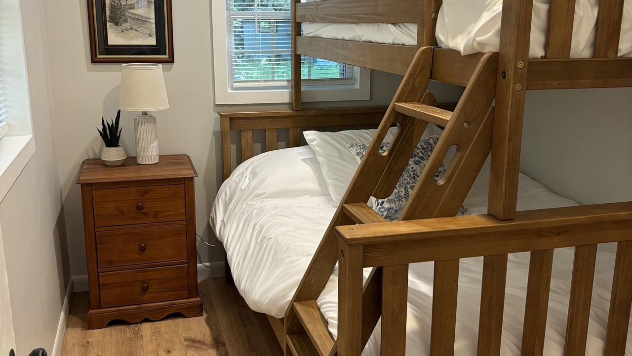 Photo of Bedroom in Loudon