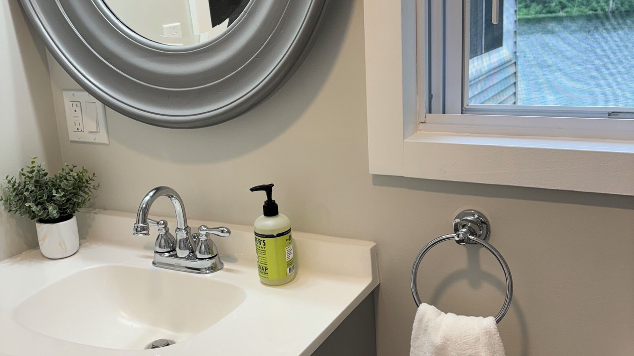 Photo of Bathroom in Loudon