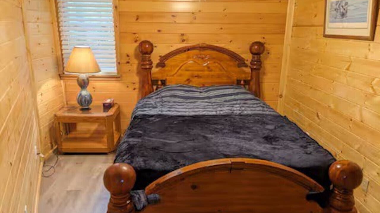 Photo of Bedroom in South Rutland