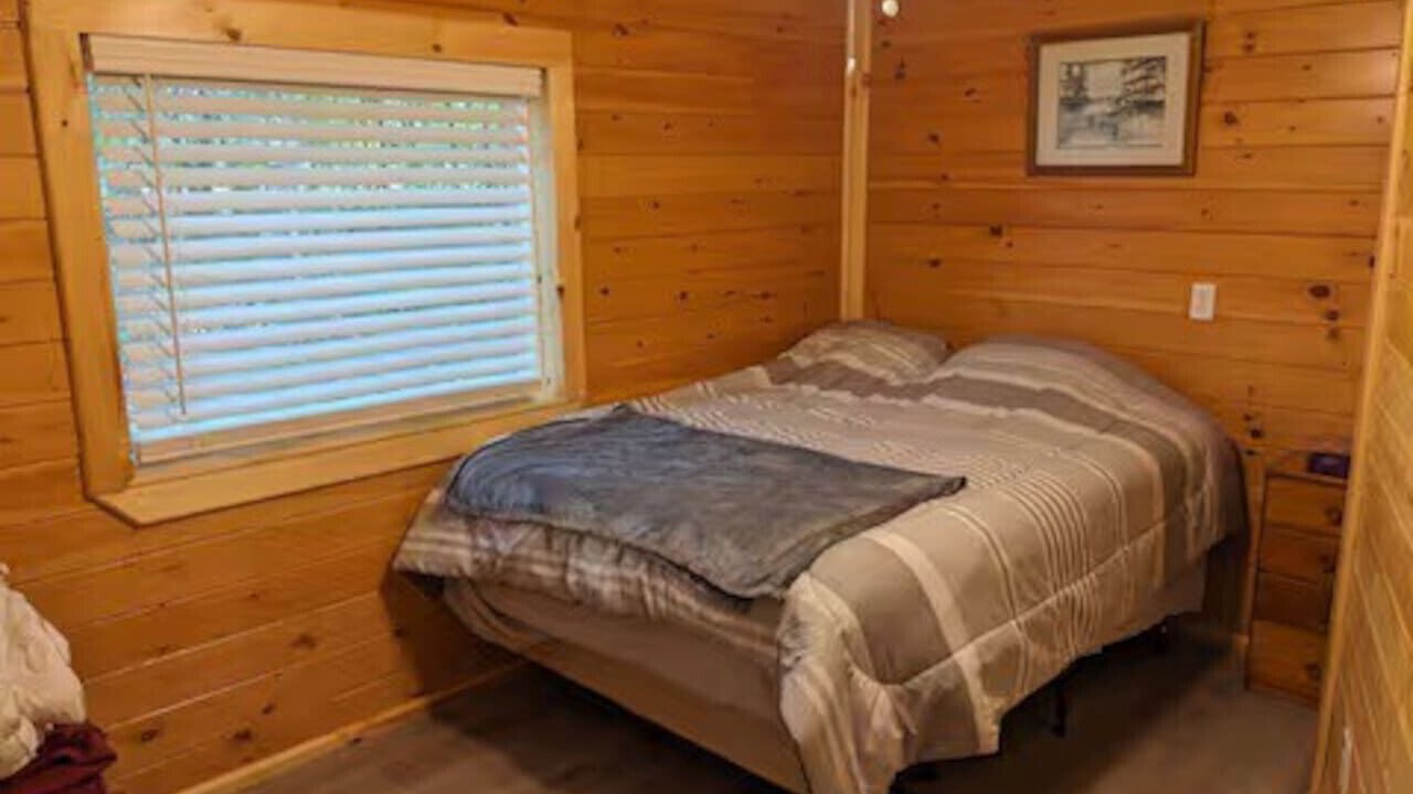 Photo of Bedroom in South Rutland