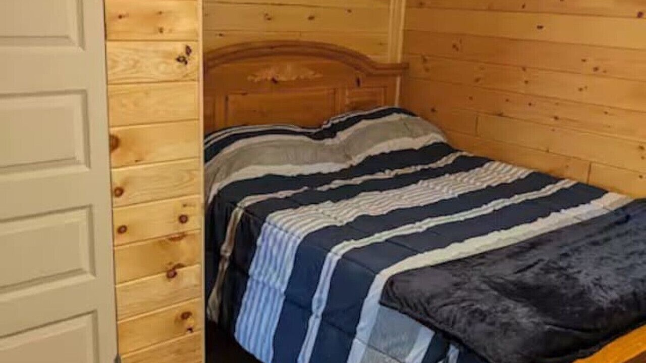 Photo of Bedroom in South Rutland