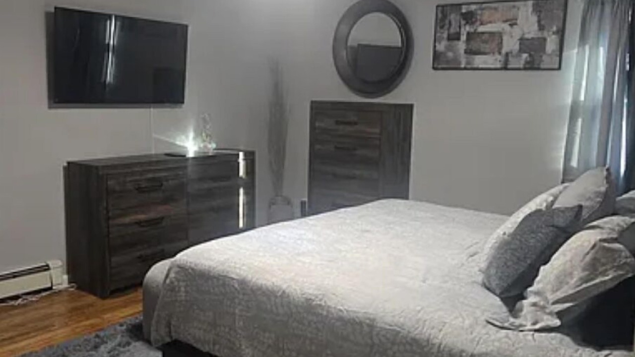 Photo of Bedroom in Newburgh