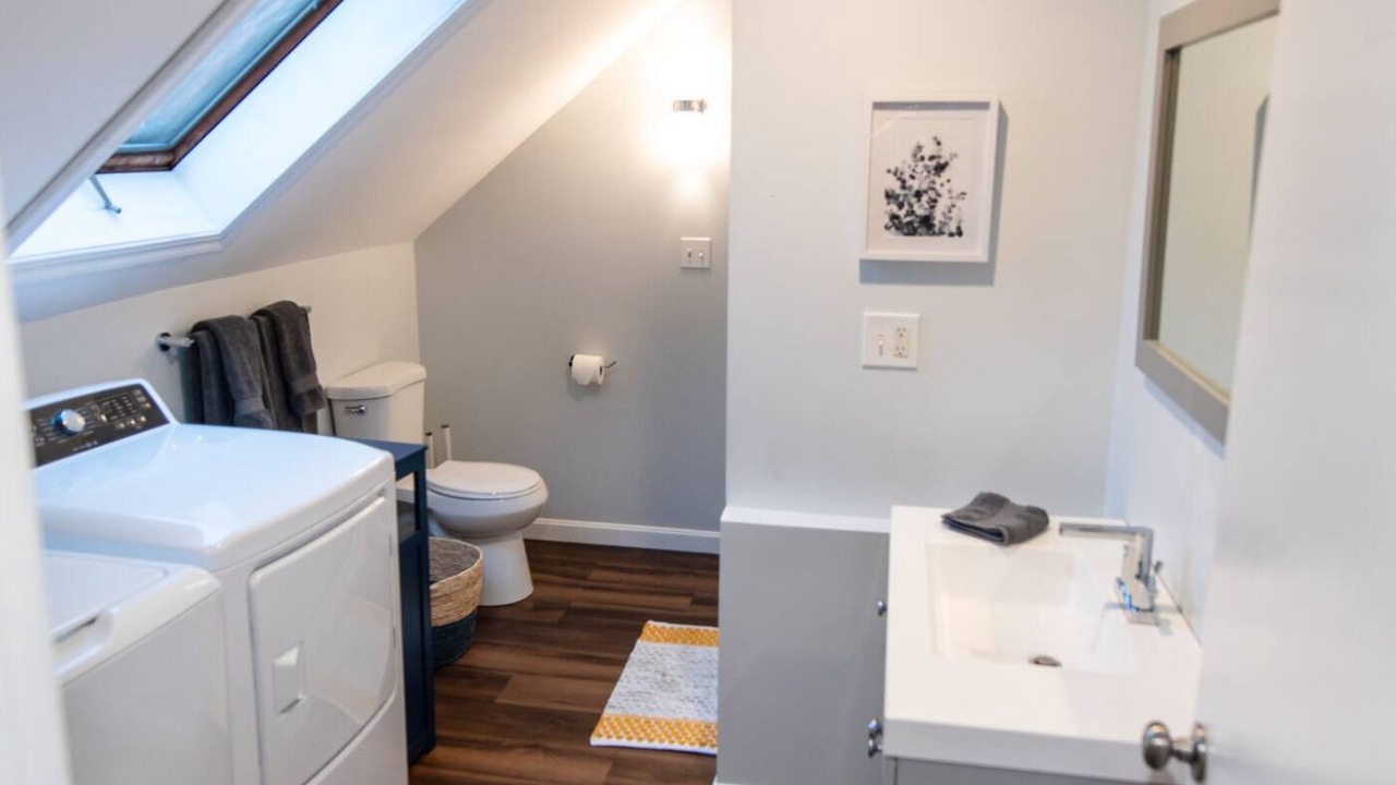Photo of Bathroom in Old Bennington